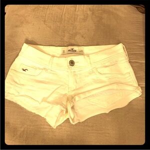 Hollister Women's Cream Jean Shorts